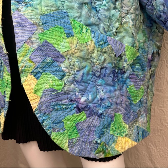 Handmade OOAK Reversible Batik Quilted Jacket - Picture 12 of 14